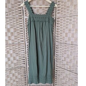 Old Navy Sage Green Crochet Lace Trim Midi Shift Dress Boho Romantic Earth Tone